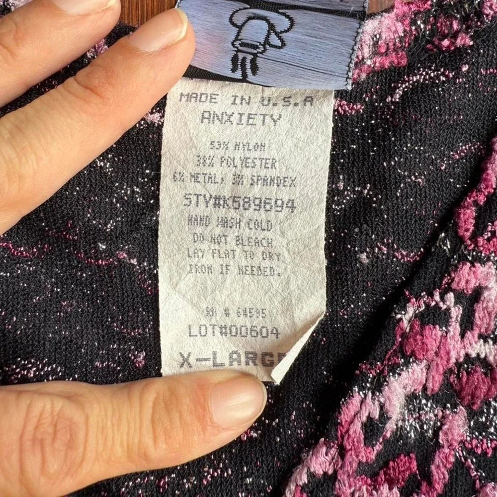 Vintage Y2K Pink and Black‎ Floral Tank